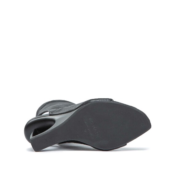 Tronchetto D aperto nero